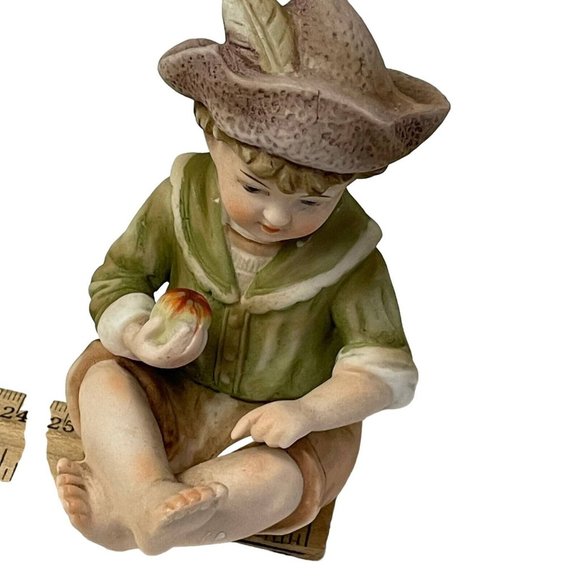 Vintage Pair Bisque Piano Babies Boy Girl Wearing Hats Figurines 4 1/2" x 2" - Picture 11 of 16